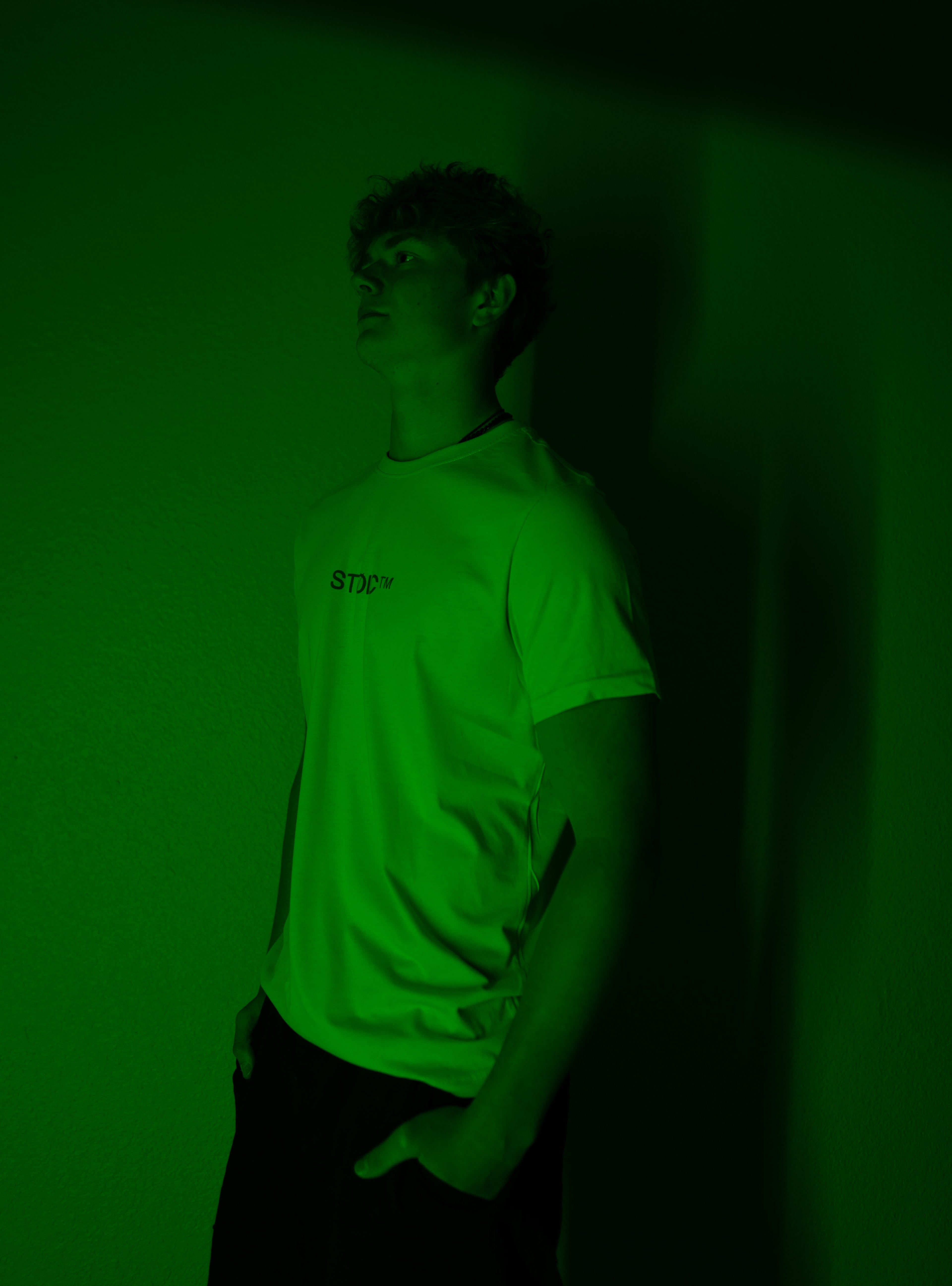 ØØ1 - IDENTITY COLLECTION